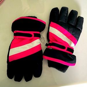 Children’s Place Winter Gloves